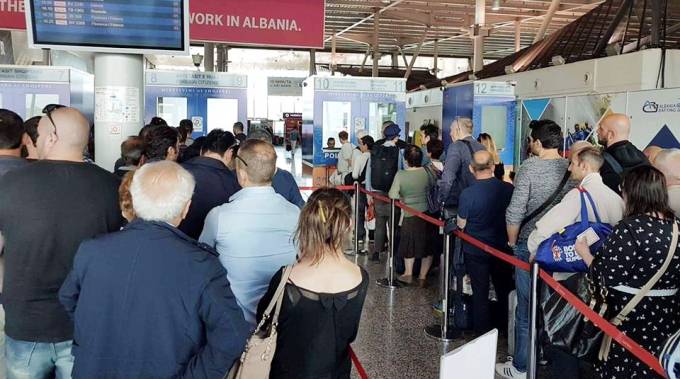 Rreth 300 mije shqiptare kane emigruar ne 2018: Si po ikin shqiptaret ne heshtje